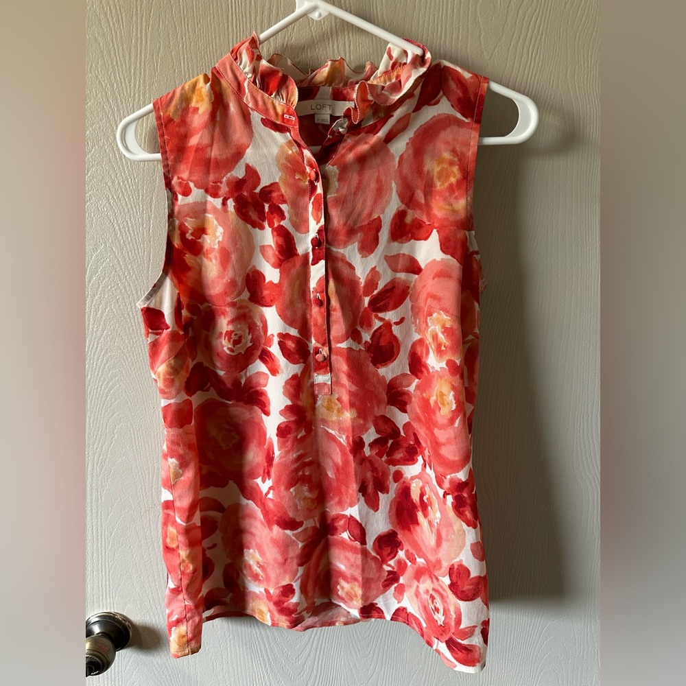 Ann Taylor Loft Pink Red Flower Button Blouse ruffle neckline, Top Size Medium